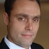 Alexander Natz headshot