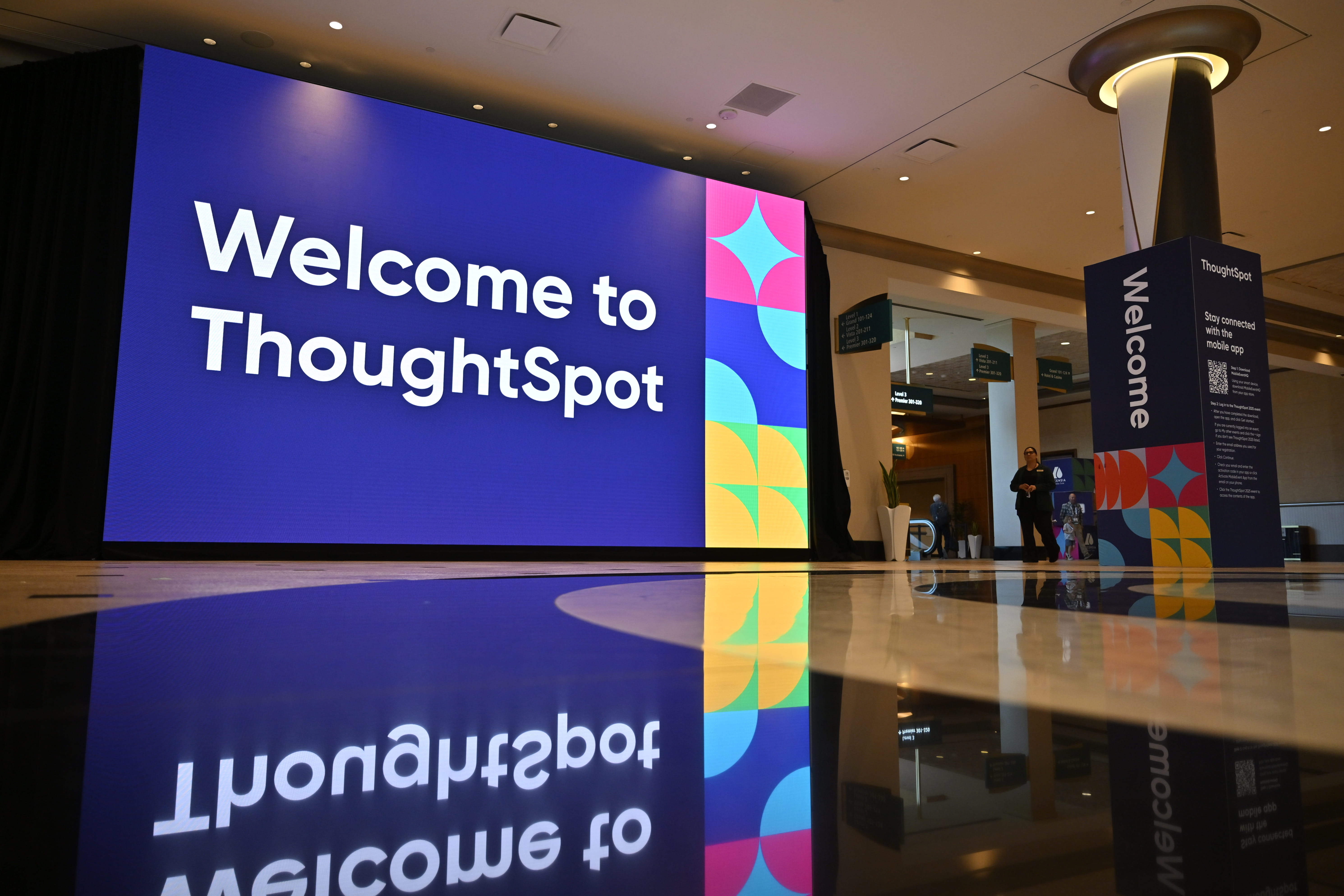 ThoughtSpot billboard